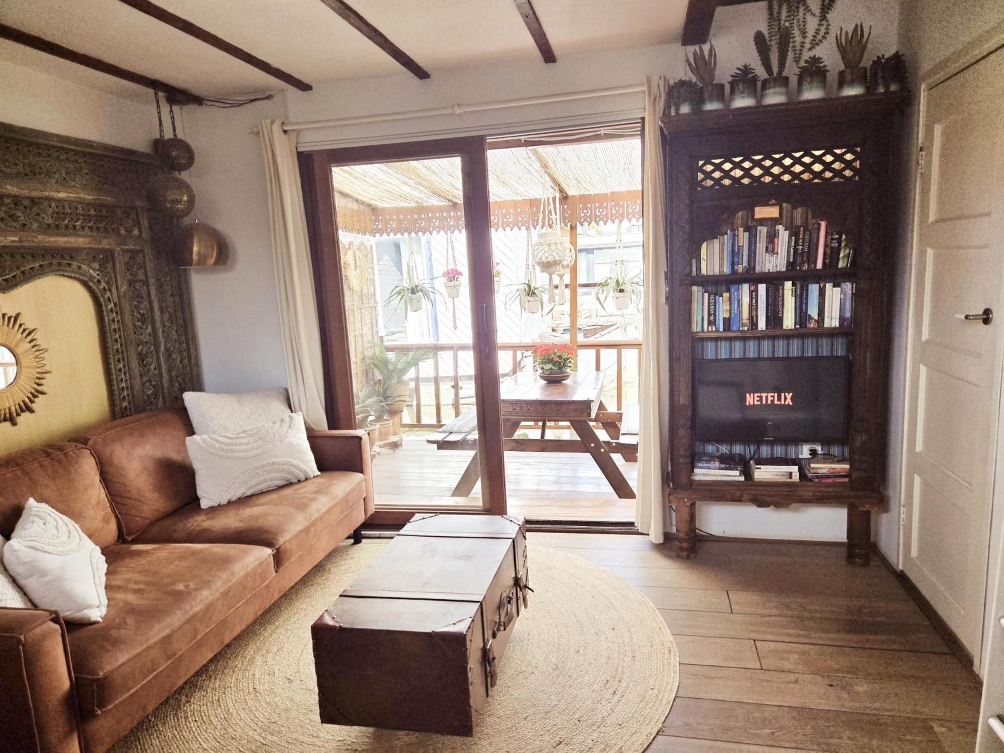 House Boat Studio With Waterfront Terrace 阿姆斯特丹 外观 照片