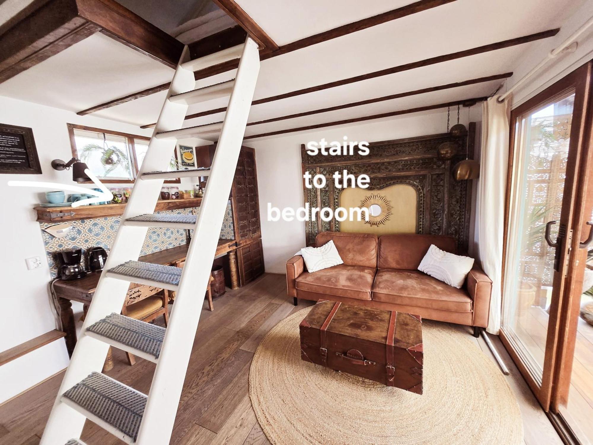House Boat Studio With Waterfront Terrace 阿姆斯特丹 外观 照片
